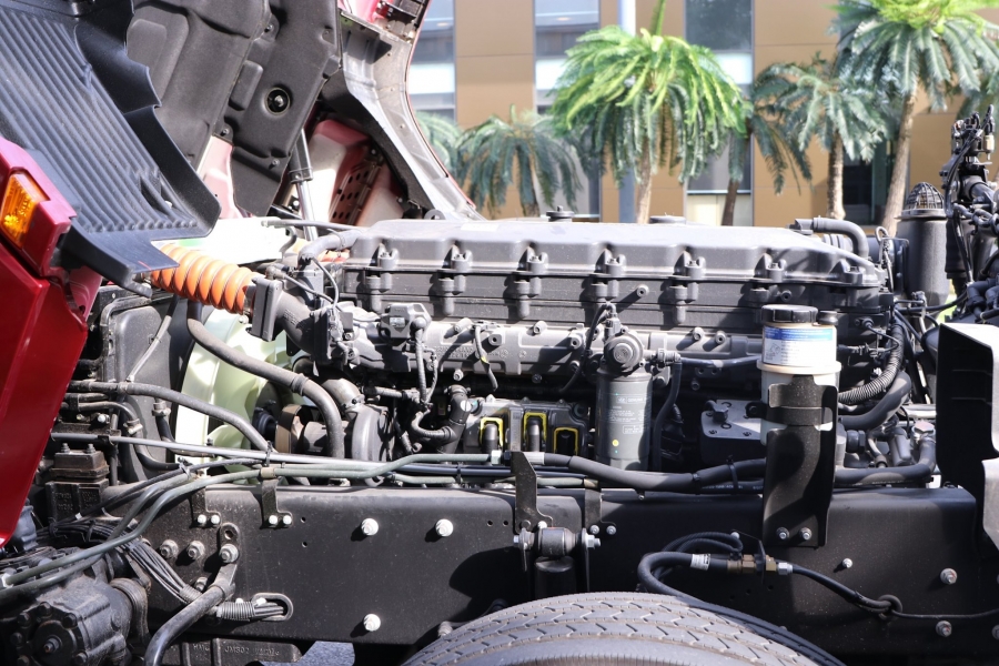 đầu kéo Xcient GT tại Hyundai Lam Kinh