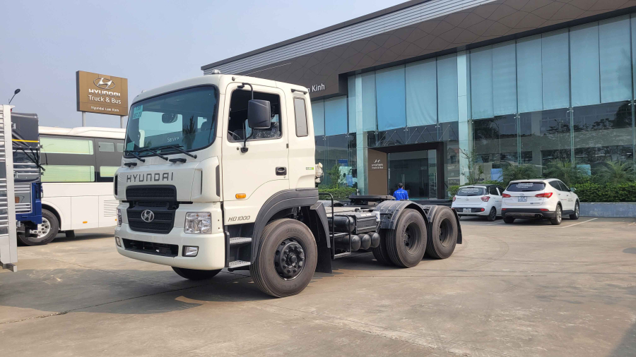 hyundai-hd1000