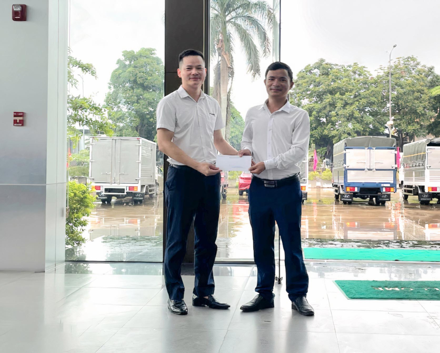 Hyundai Lam Kinh vinh danh
