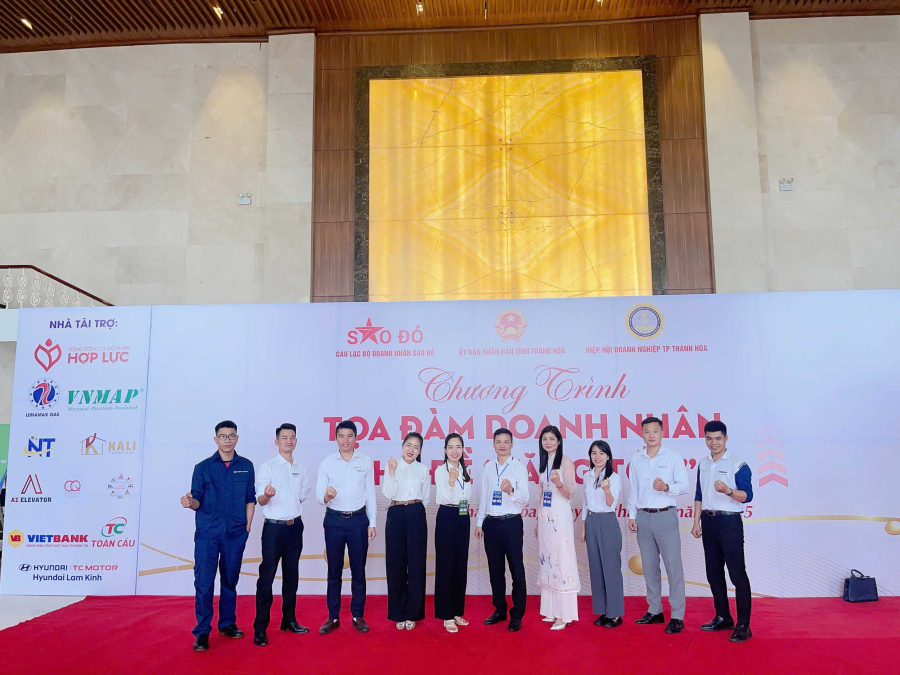 trung-bay-xe-hyundai-lam-kinh
