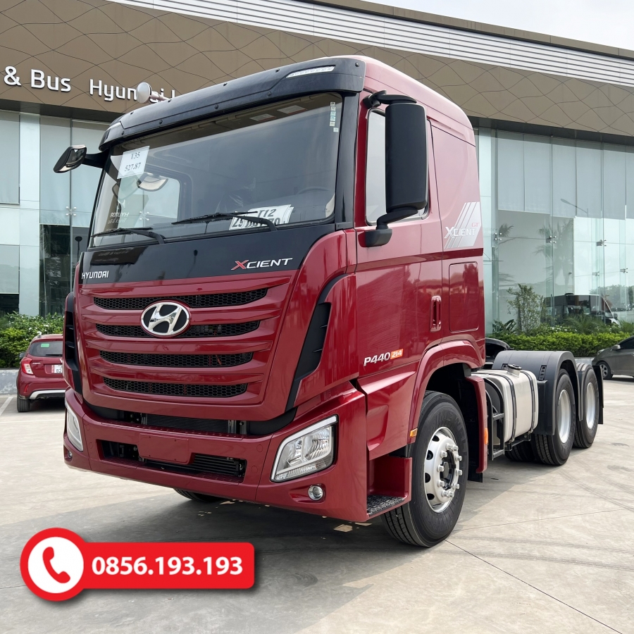 đầu kéo Xcient GT tại Hyundai Lam Kinh